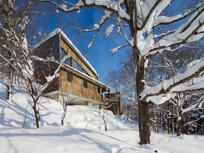 Kawasemi Residence - Kawasemi exterior in winter Kawasemi exterior in winter