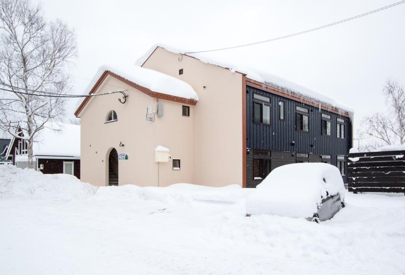 Lodge Mori exterior view during the winter