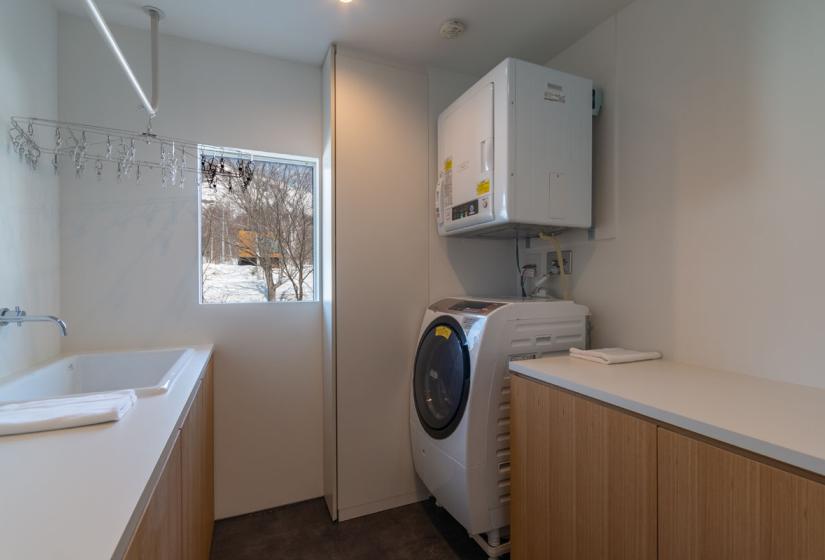 washer and dryer on site