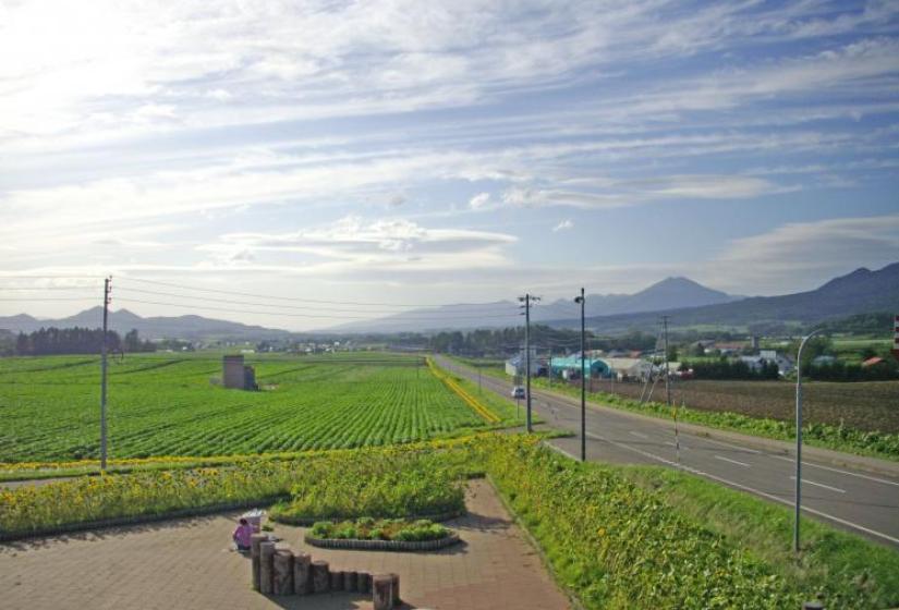 The view back towards Niseko