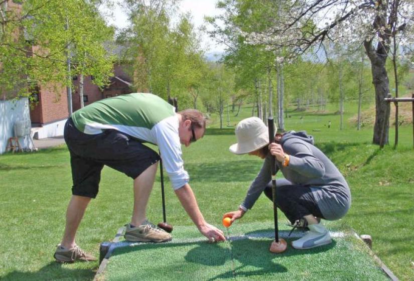 Hole 1 at Niseko Park Golf Course. I was 2 over for the day.