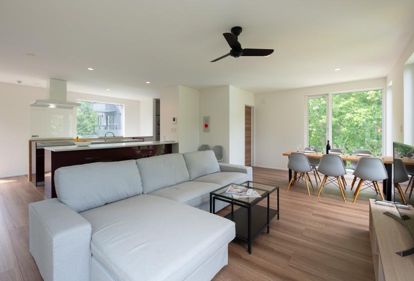 A white sofa and coffee table