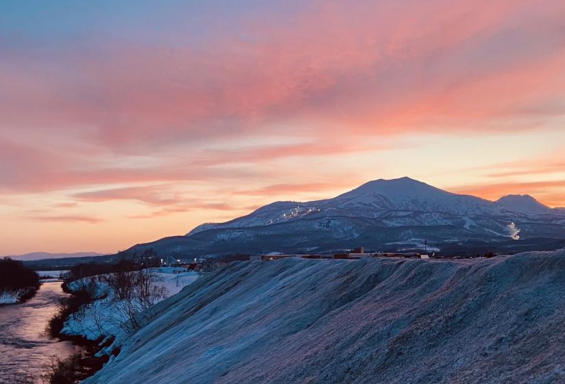 A sunset over Mount Annupuri